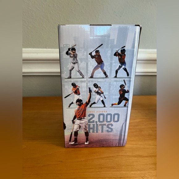 Houston Astros José Altuve 2,000 Hits Bobblehead - Picture 3 of 5